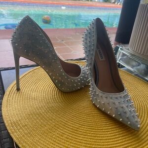 Steve Madden Gray Studded Women's Heels